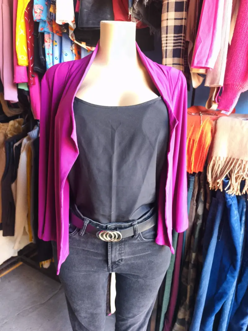 Blazer de diferentes telas y diseños - 4