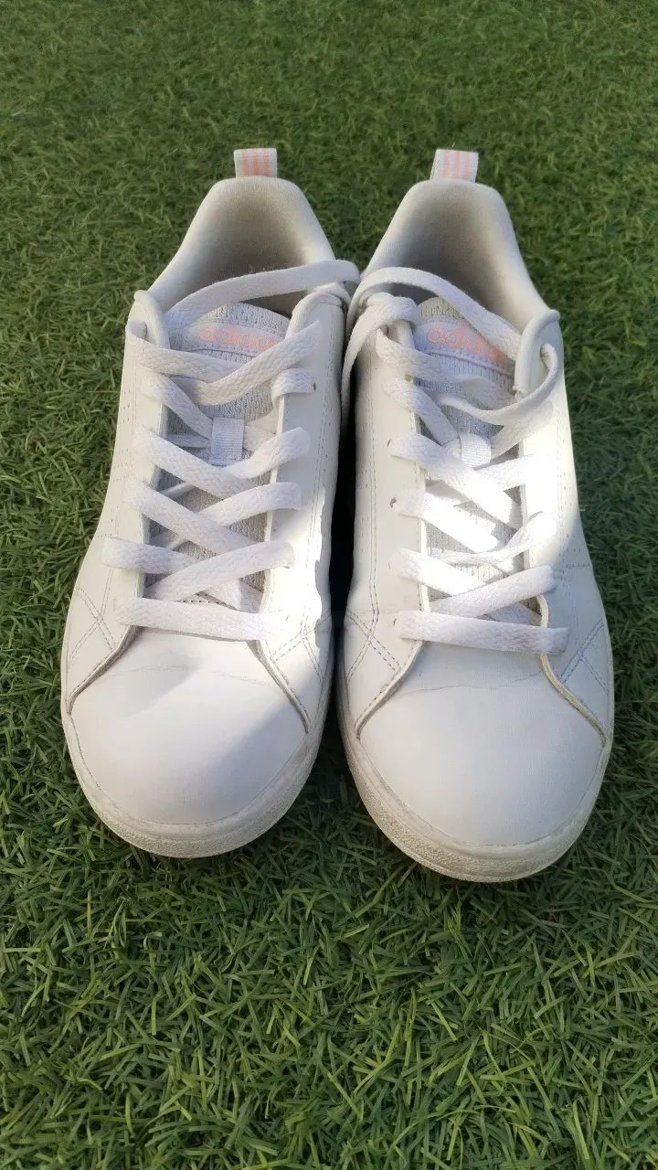 Zapatillas blancas casuales para mujer - 2