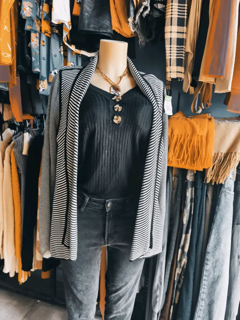 Conjunto de ropa elegante para mujer - 6