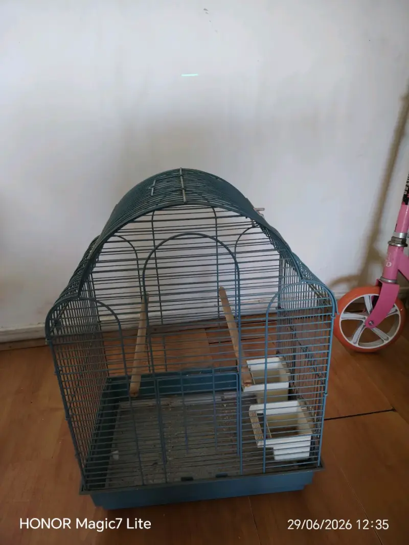 Jaula para pájaros mediana de metal - 2