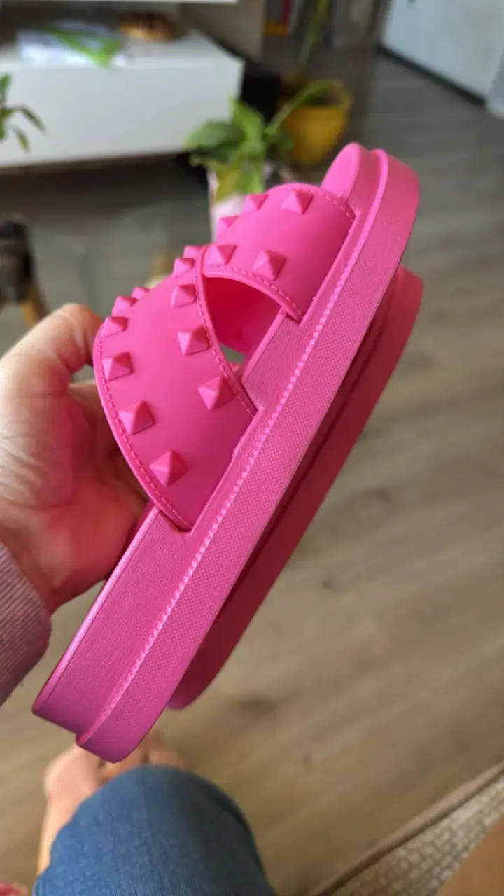 Sandalias Kayser rosas con tachas - 4