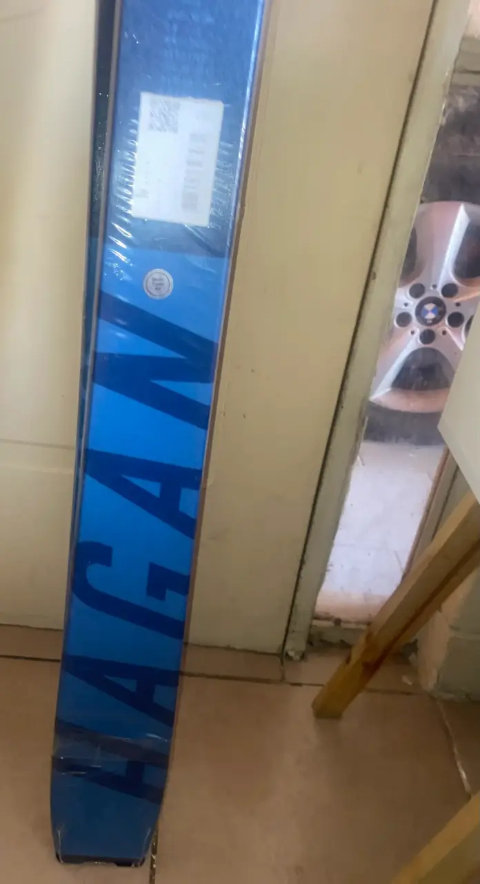 Esquí de 163 cm con tecnología Rocker - 2