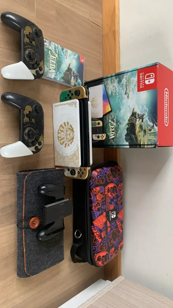 Nintendo Switch OLED edición especial Zelda - 2