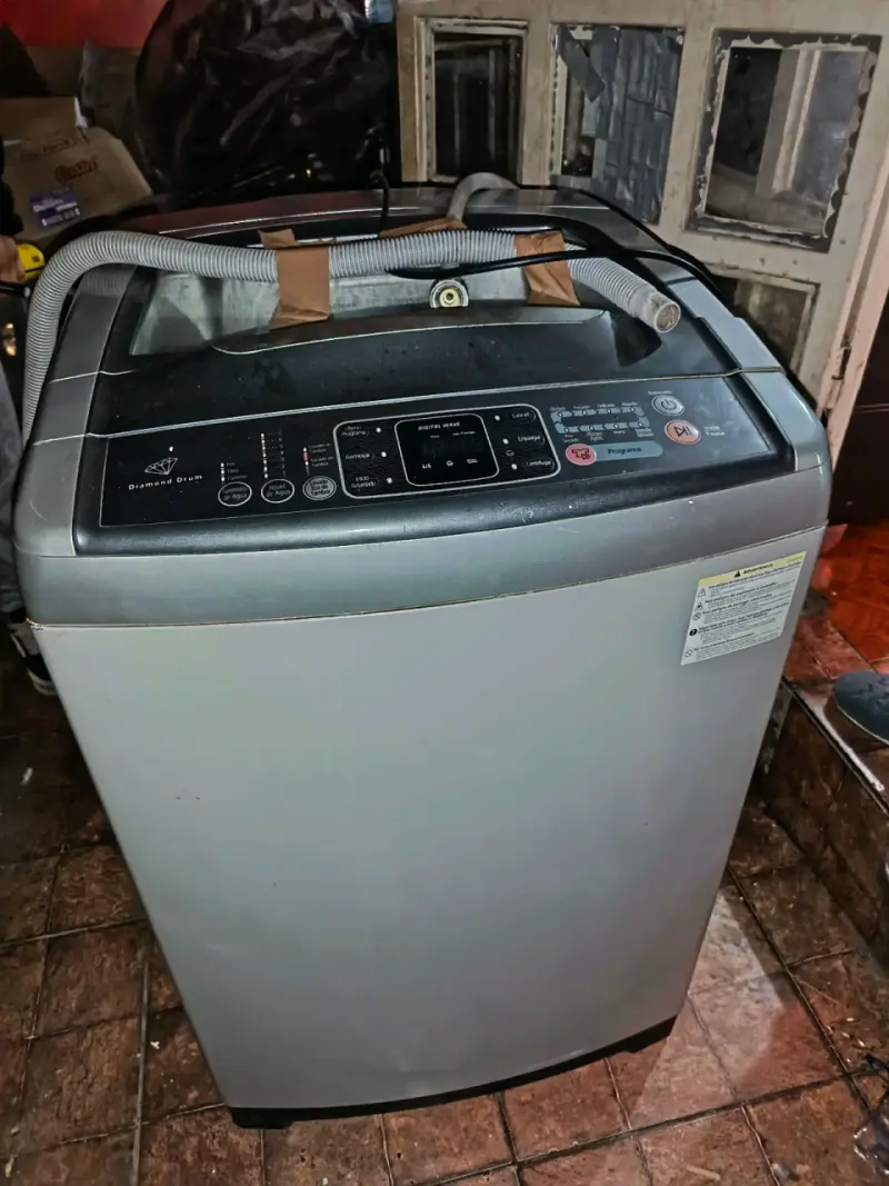 Lavadora automática en buen estado - 2