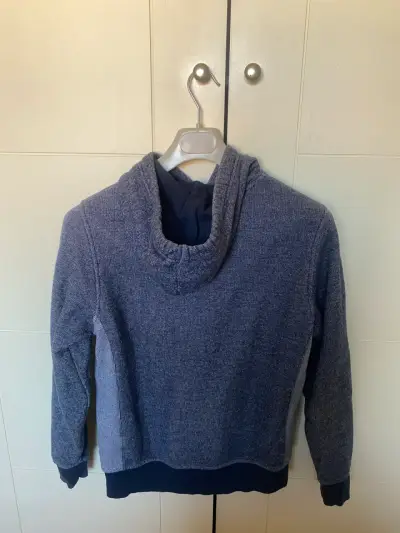 Polerón Tommy Hilfiger azul con capucha - miniatura 3