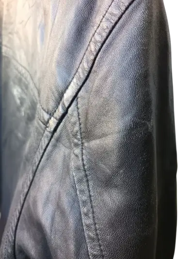 Chaqueta de Cuero Recta Minimalista - miniatura 4