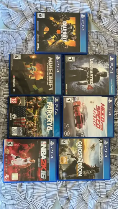 Consola PS4 con juegos y control naranja - miniatura 3