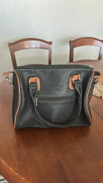 Cartera de cuero sintético tricolor elegante - miniatura 2