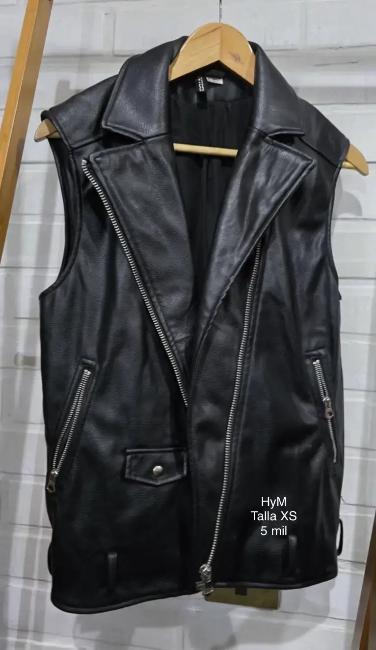 Chaleco de cuero negro sin mangas H&M