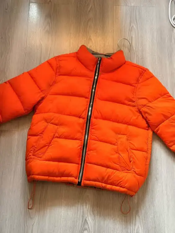 Chaqueta acolchada naranja reversible