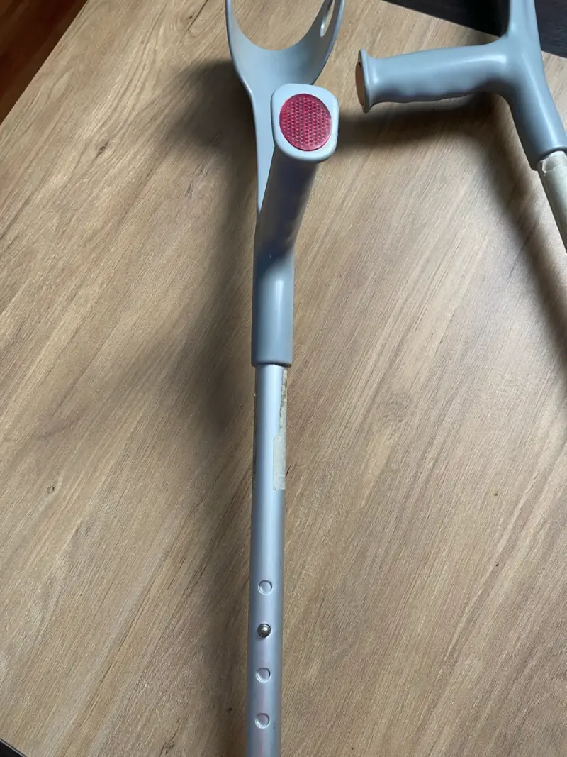 Bastón ajustable de aluminio - 2