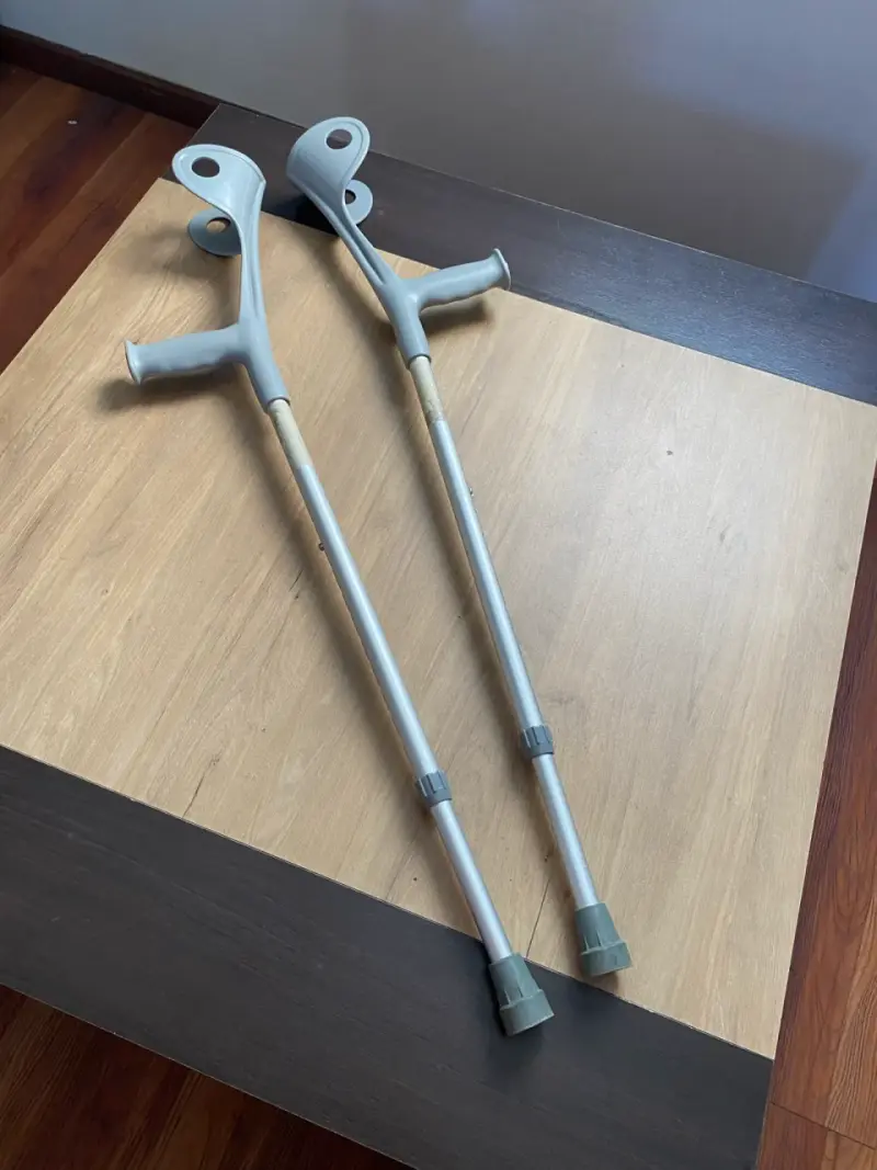 Bastón ajustable de aluminio - 4