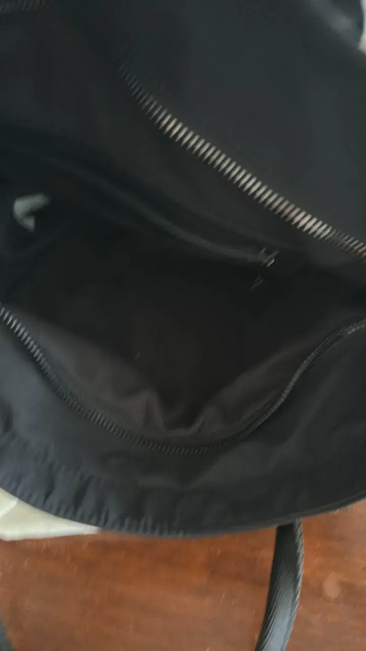 Bolso negro Prüne con múltiples bolsillos - 3