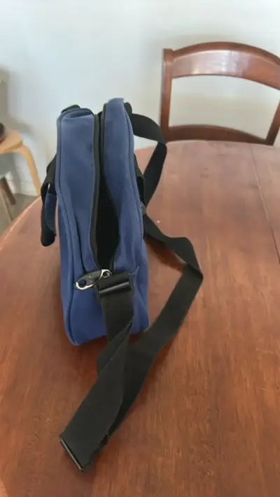Bolso deportivo Everlast azul - miniatura 2