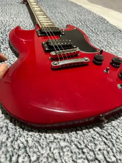 Guitarra eléctrica Freeman (vendo o Permuto) - miniatura 1