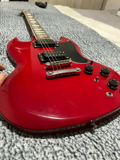 Guitarra eléctrica Freeman (vendo o Permuto) - miniatura 3