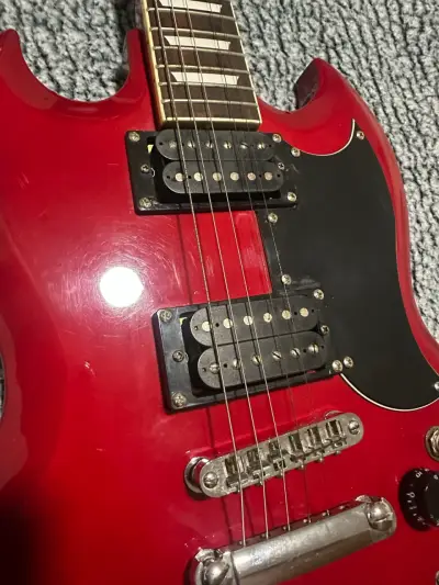 Guitarra eléctrica Freeman (vendo o Permuto) - miniatura 5