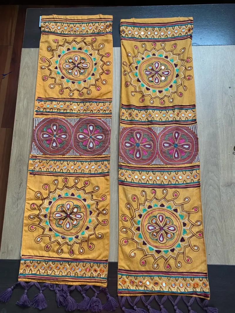 Adornos de pared bordados a mano - 2