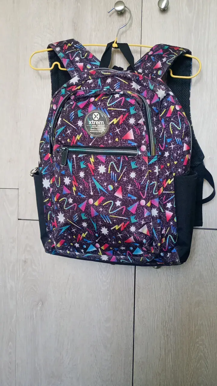 Mochila Xtrem estampado colorido - 2