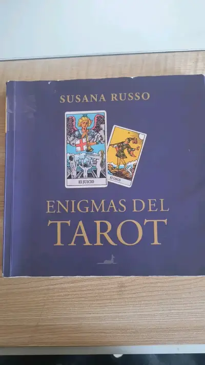 Libro Enigmas del Tarot de Susana Russo - miniatura 1