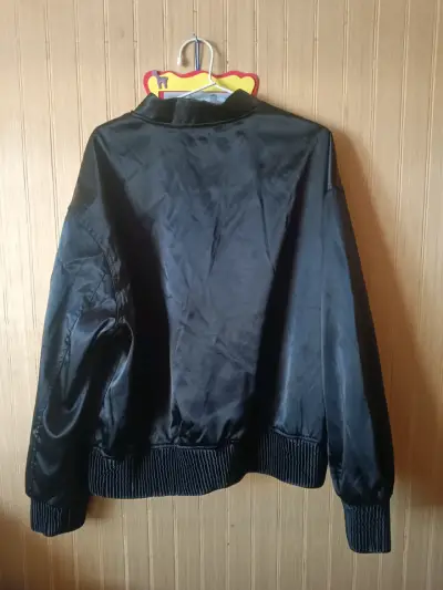 Chaqueta bomber negra mujer - miniatura 2