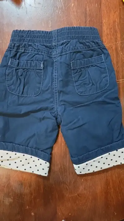 Shorts de niña azul con detalles de lunares - miniatura 3