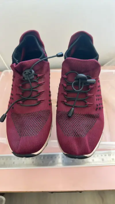 Zapatillas deportivas burdeos unisex - miniatura 1