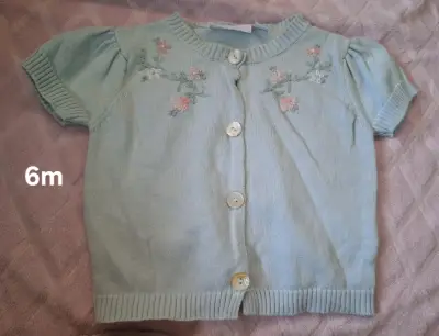 Ropa de niñita desde 6 meses hasta 9/12 meses - miniatura 4