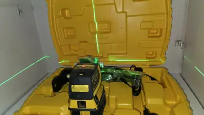 Nivel láser Spectra Precision con accesorios - miniatura 2