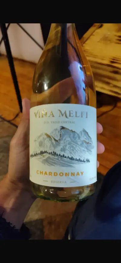 Vino Chardonnay Viña Melfi Reserva - miniatura 1