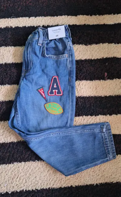 Jeans H&M talla 5 y poleron - miniatura 1