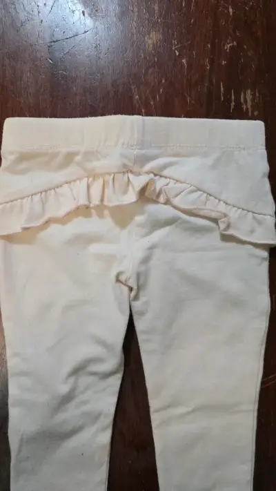 Leggings de bebé color crema - miniatura 3