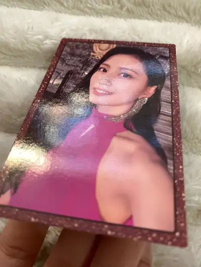 Photocard momo feel special - Twice 🎀 - miniatura 3