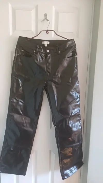Pantalones de cuero sintético negros - miniatura 1