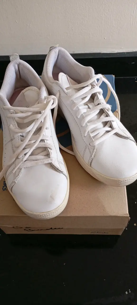 Zapatillas blancas casuales unisex - 1