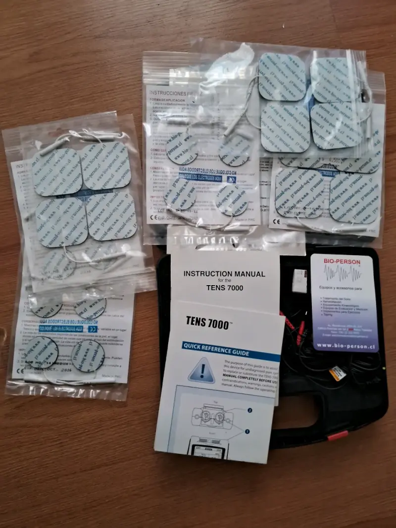 Electroestimulador TENS 7000 con accesorios - 2