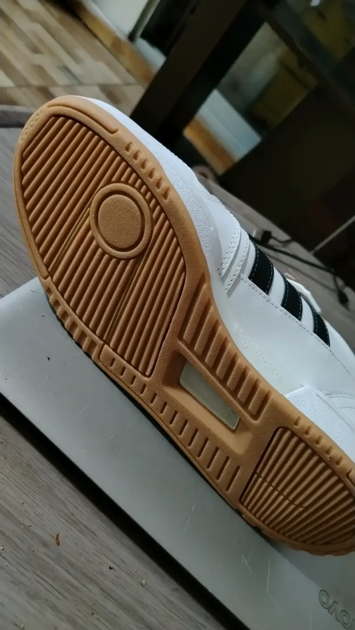 Zapatillas Adidas Postmove para baloncesto - 4