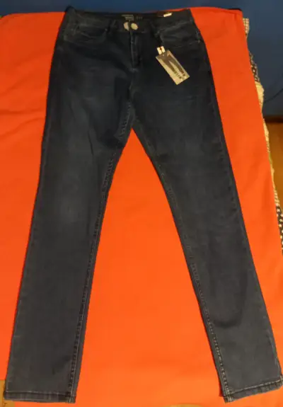 Skinny Jean pitillo azul oscuro para hombre - miniatura 1