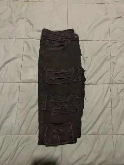 Jeans acampanados Fashion Nova negros - miniatura 3