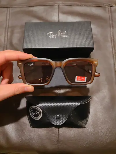 Gafas de sol Ray-Ban cuadradas - miniatura 1
