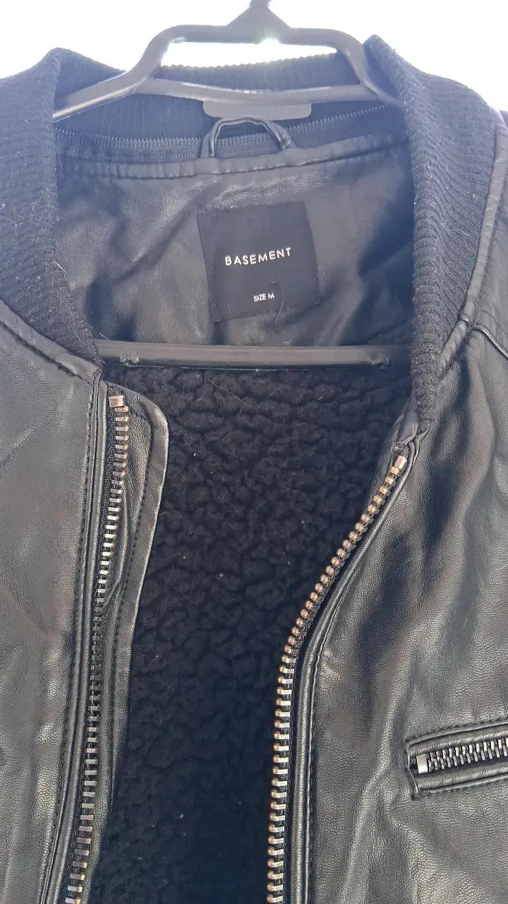 Chaqueta de cuero negra para hombre - 2