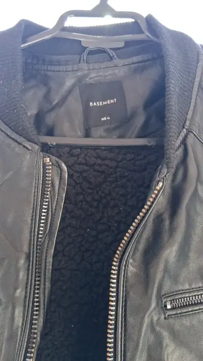 Chaqueta de cuero negra para hombre - miniatura 2