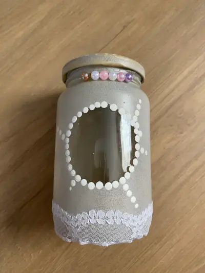 Frasco decorativo con encaje y perlas - miniatura 4