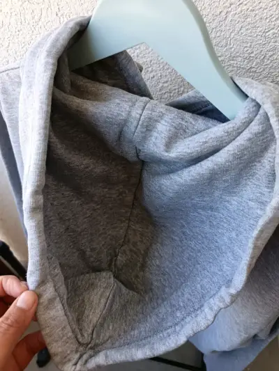 Poleron Capucha Gris 76% algodón - miniatura 3