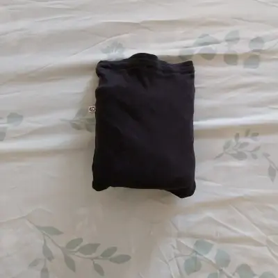 Fular de tela para cargar bebes - miniatura 2