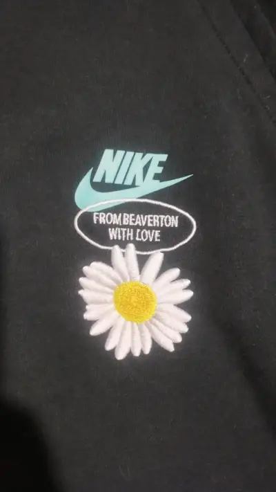 Polerón have a Nike day - miniatura 3