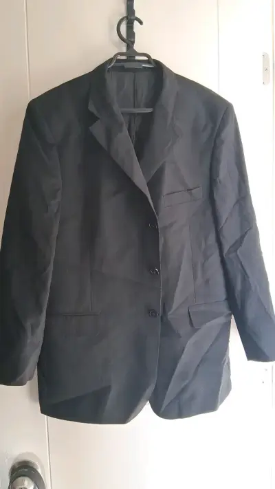 Blazer negro elegante para hombre - miniatura 1
