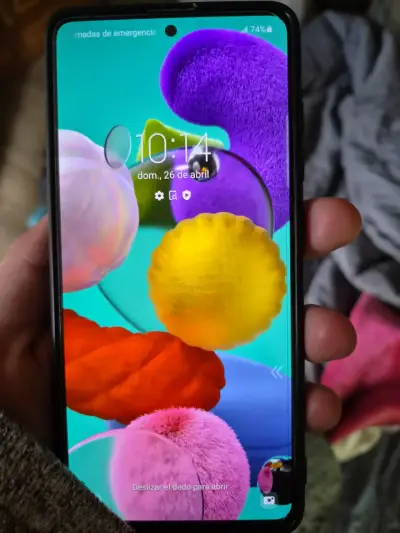 Smartphone Samsung Galaxy A51 en buen estado - miniatura 1