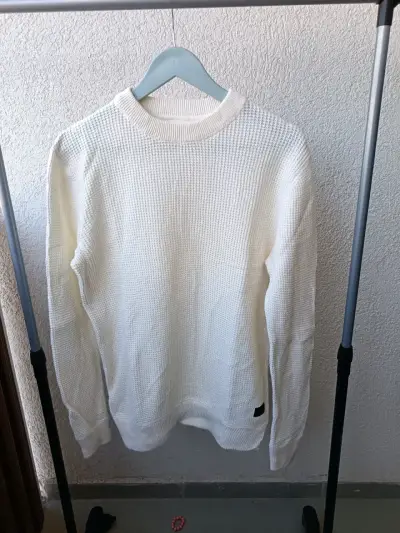 Suéter blanco de punto grueso unisex - miniatura 1
