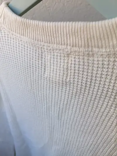 Suéter blanco de punto grueso unisex - miniatura 6